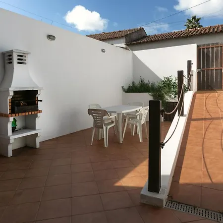 Unique Wooden Сasa de vacaciones Óbidos