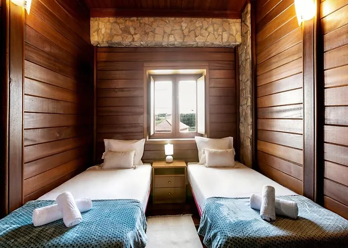 Unique Wooden 別荘